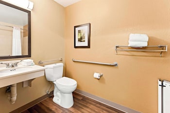 suburban studios columbus bradley park