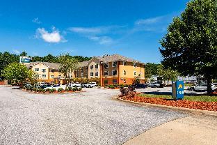 suburban studios columbus bradley park