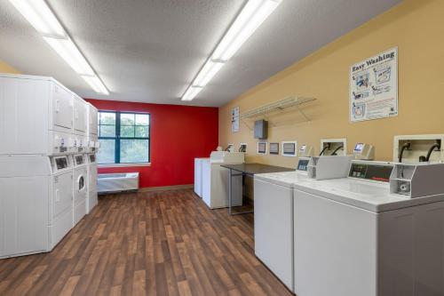 suburban studios columbus bradley park