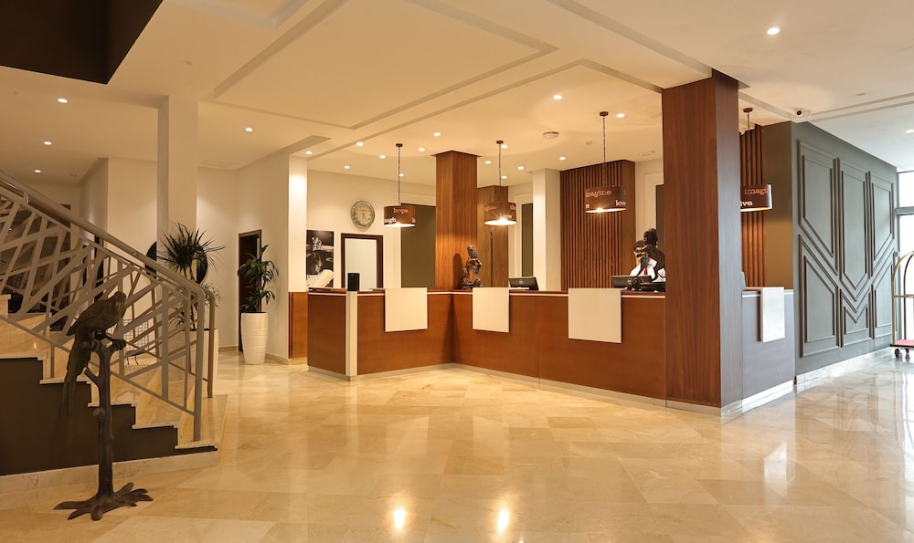 suites hotel playa del pacha