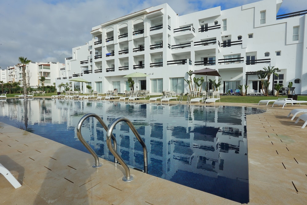 suites hotel playa del pacha