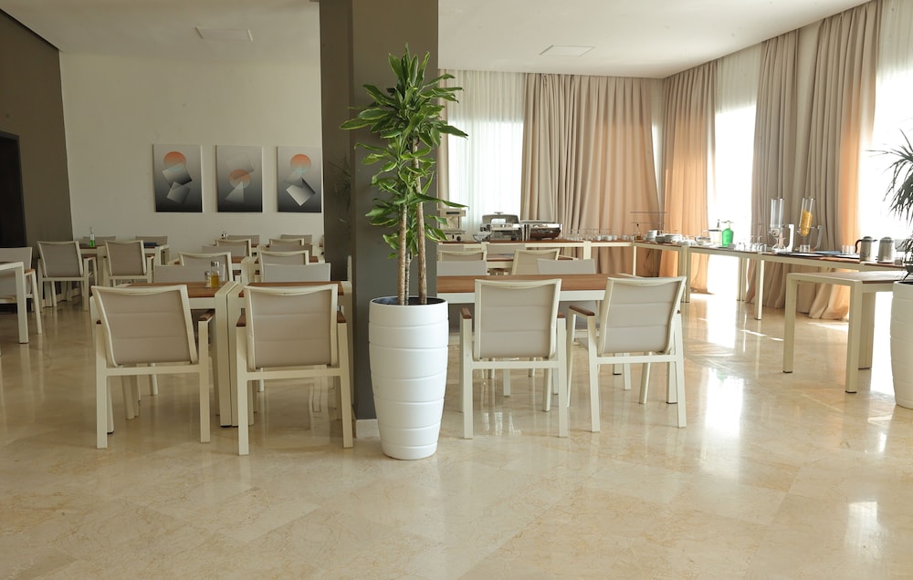 suites hotel playa del pacha