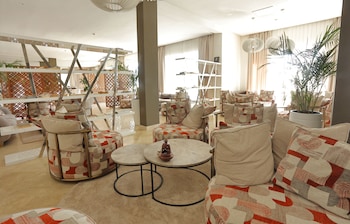 suites hotel playa del pacha