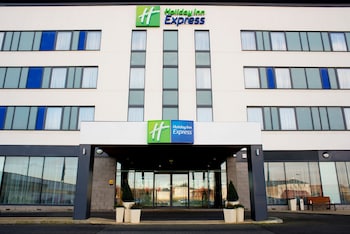 holiday inn express rotherham north by ihg