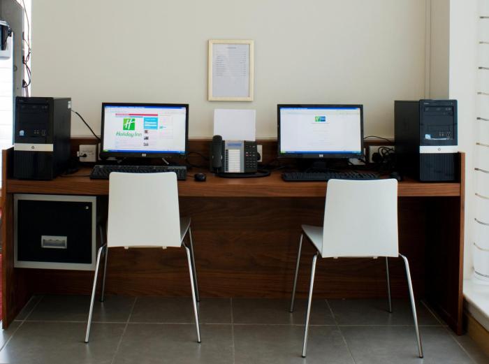 holiday inn express rotherham north by ihg