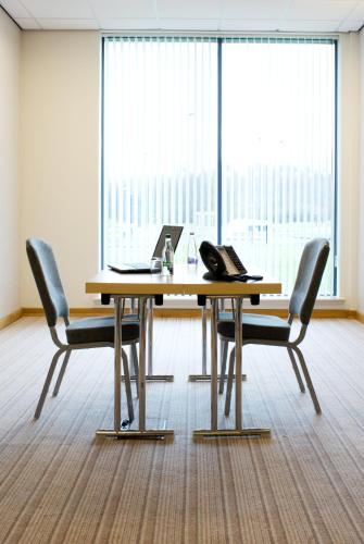 holiday inn express rotherham north by ihg