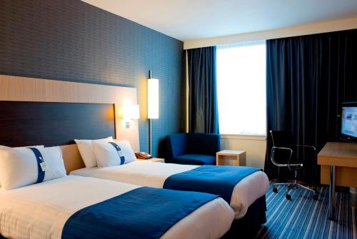 holiday inn express rotherham north by ihg