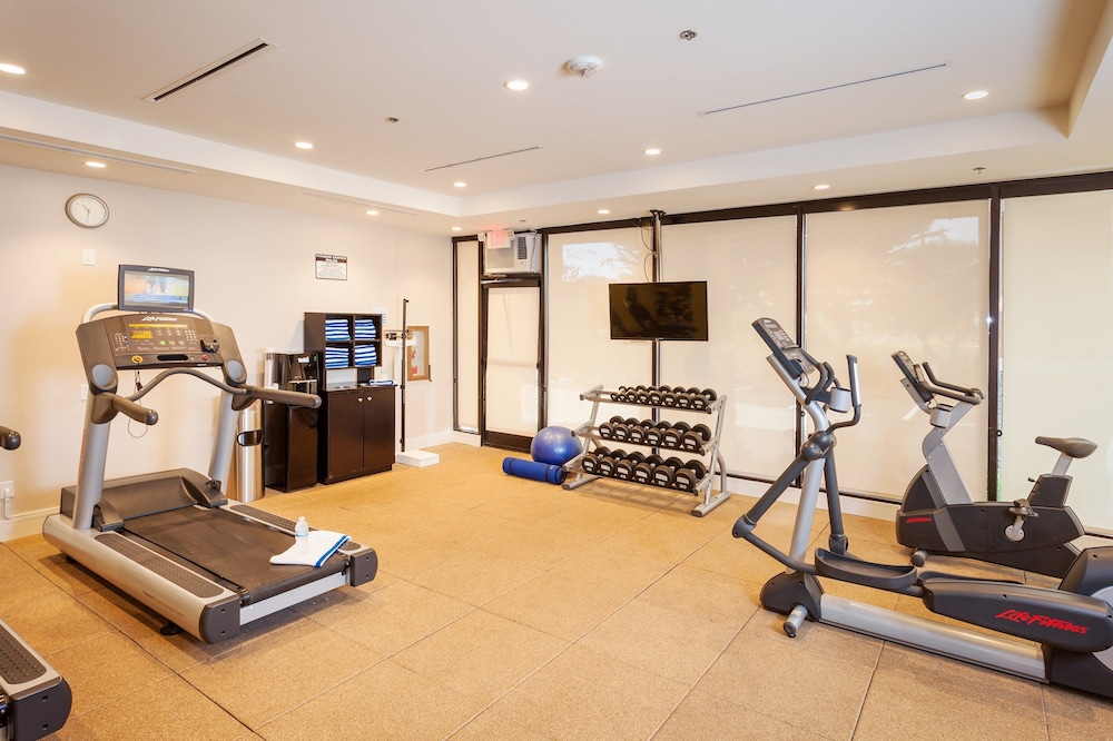 holiday inn express at monterey bay by ihg