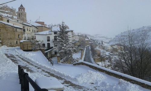 hospederia palacio de allepuz