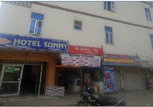 sunny hotel by wb hotels