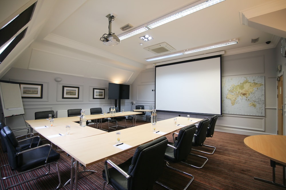 old thorns hotel and resort