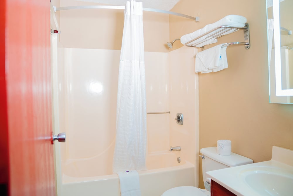 motel 6 litchfield il