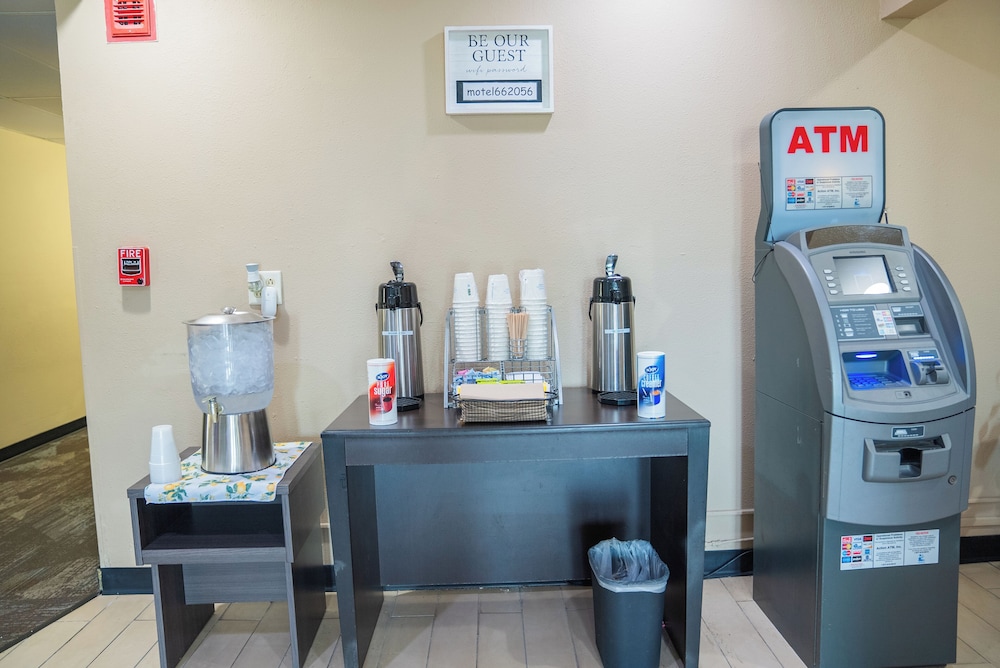 motel 6 litchfield il