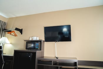 motel 6 litchfield il