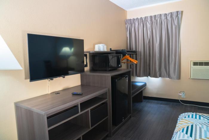 motel 6 litchfield il