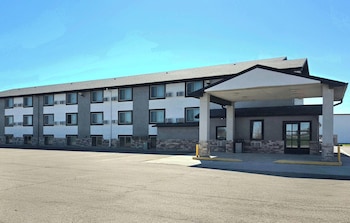 Super 8 Yankton,,0 star