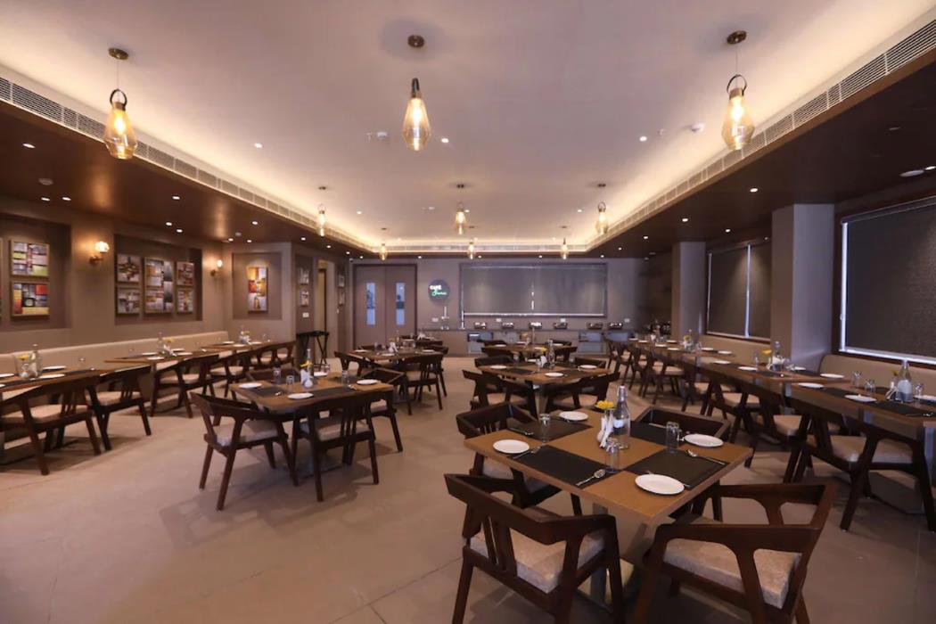 Surestay By Best Western Lucknow,,4 star