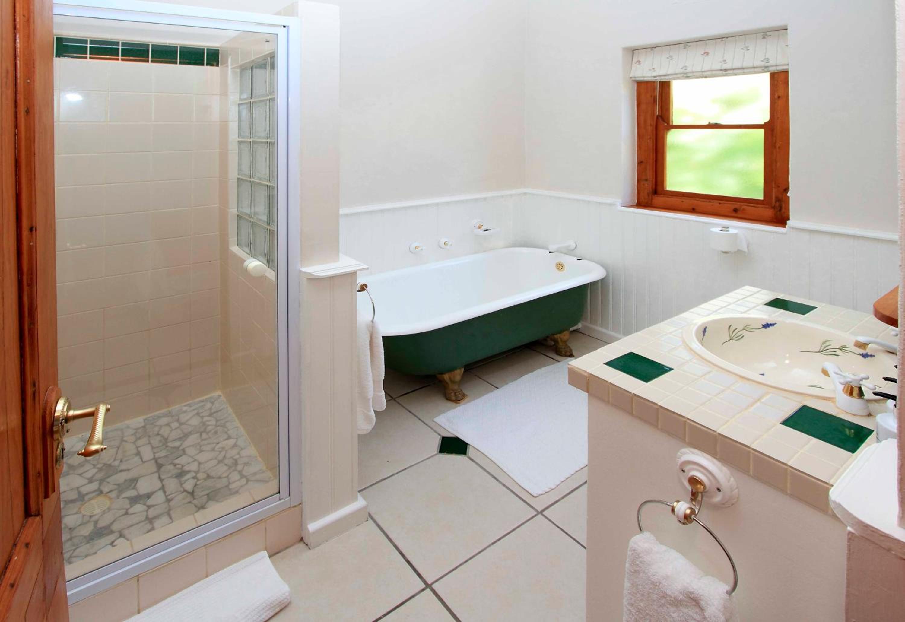 montagu vines guest house