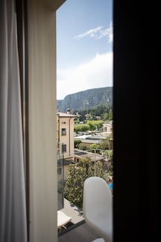 hotel miro