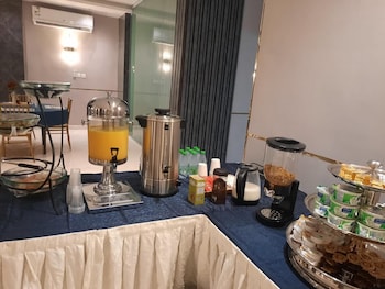 sweet land hotel