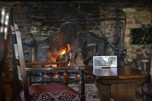 The Mermaid Inn,Eastbourne>>East Sussex,3 star