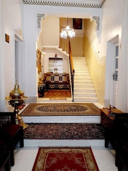 Hotel-Img