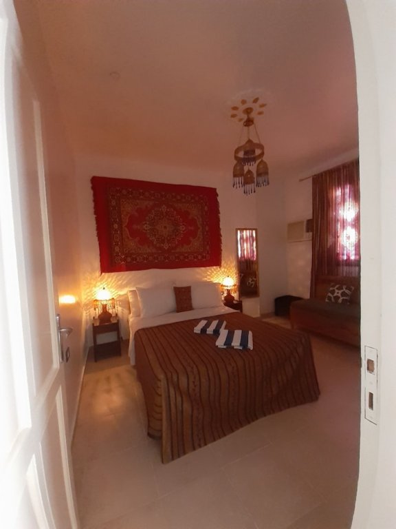 Hotel-Img