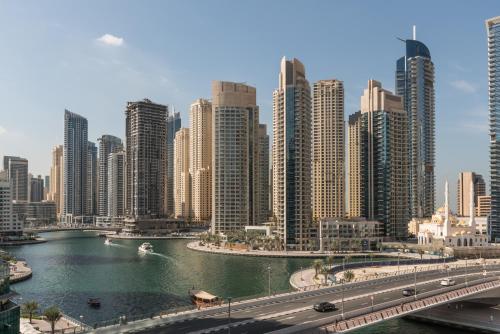marina hotel apartments