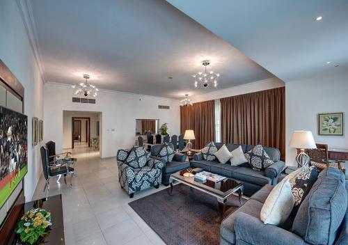 marina hotel apartments
