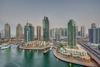 marina hotel apartments