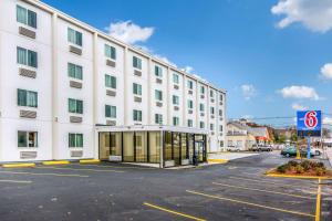 motel 6 framingham ma boston west