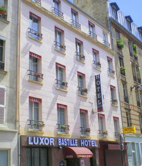 luxor bastille hotel