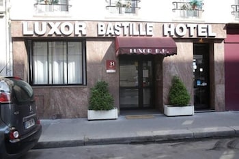 luxor bastille hotel