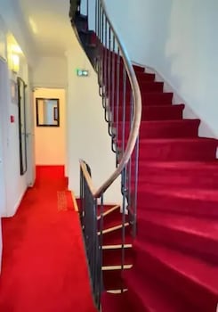 luxor bastille hotel