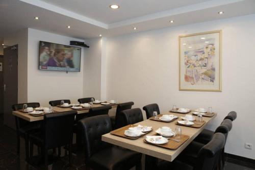 luxor bastille hotel