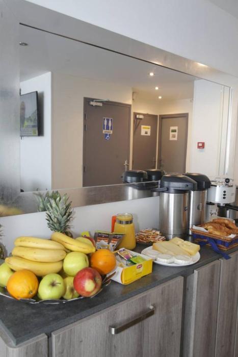 luxor bastille hotel