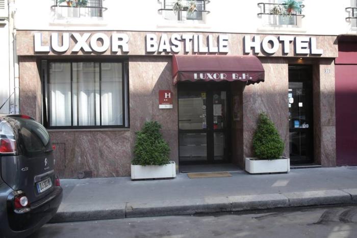 luxor bastille hotel