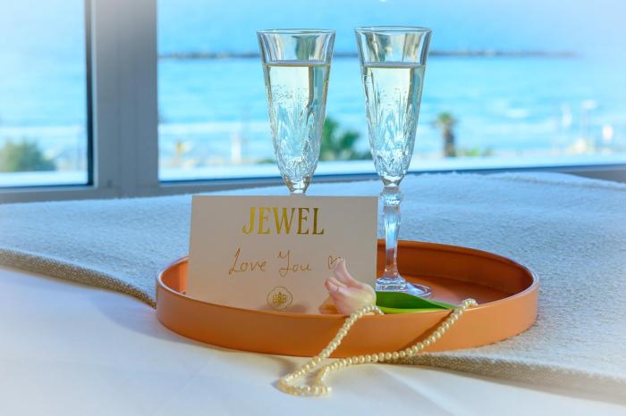 jewel tlv hotel
