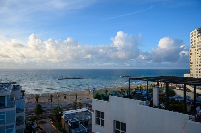 jewel tlv hotel