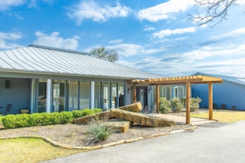 tanglewood resort ascend hotel collection