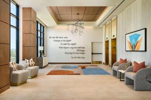 lively hotel on oak oklahoma city tapestry by hilton