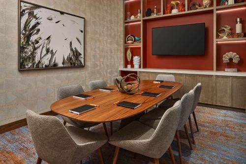 lively hotel on oak oklahoma city tapestry by hilton