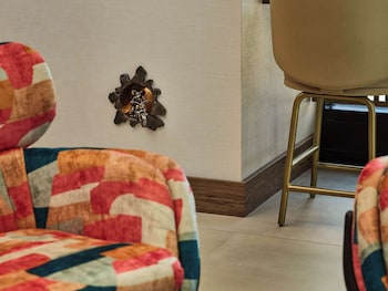 lively hotel on oak oklahoma city tapestry by hilton