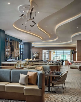 lively hotel on oak oklahoma city tapestry by hilton