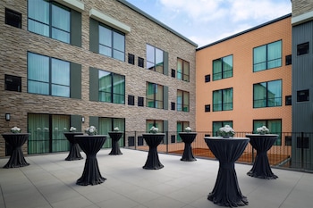 the nobleman fort worth tapestry collection by hilton