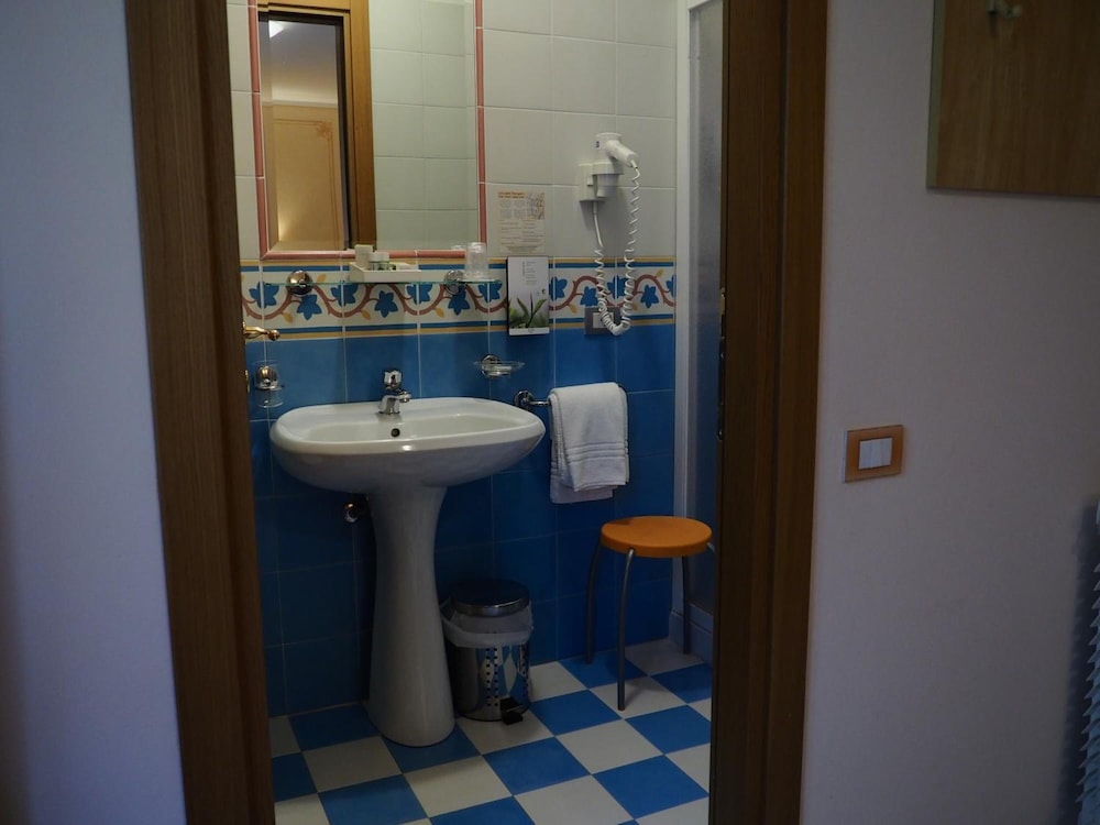 hotel locanda ruscello garni