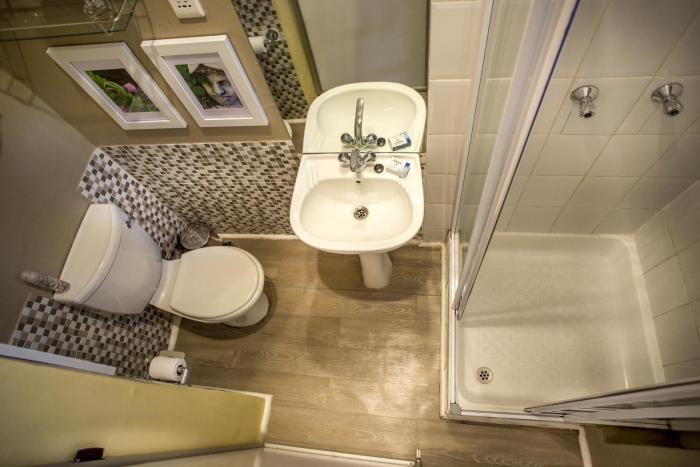 life on 3rd guesthouse