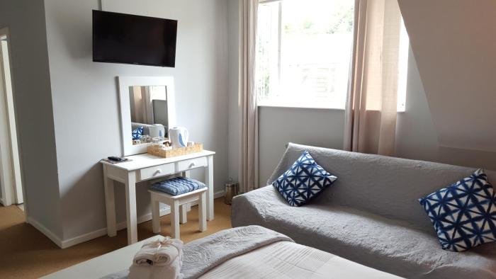 life on 3rd guesthouse