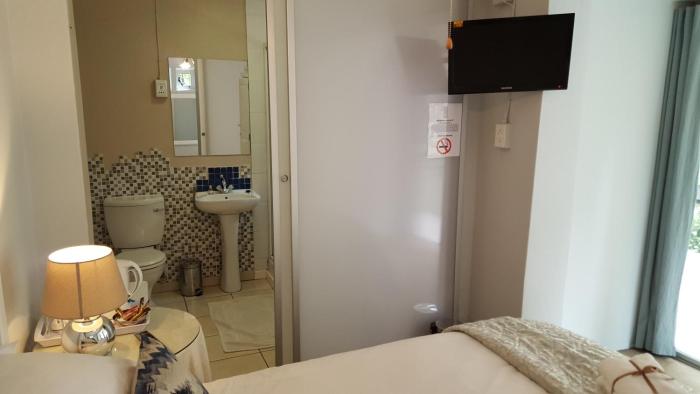 life on 3rd guesthouse