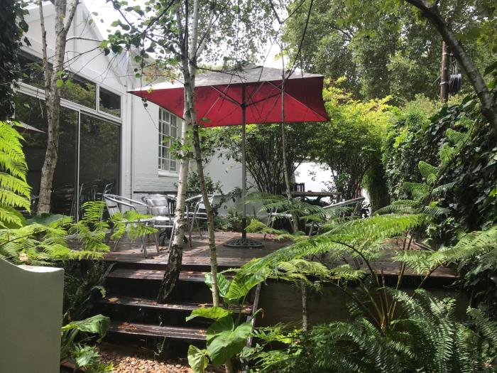 life on 3rd guesthouse